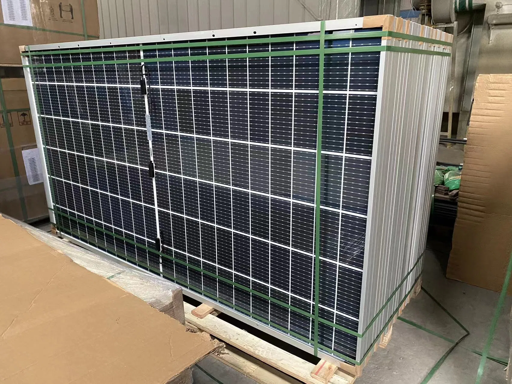 High Quality Monocrystalline Roof/Ground Mounted Br Module Efficiency Panels Modules Solar Panel Br-550-580W