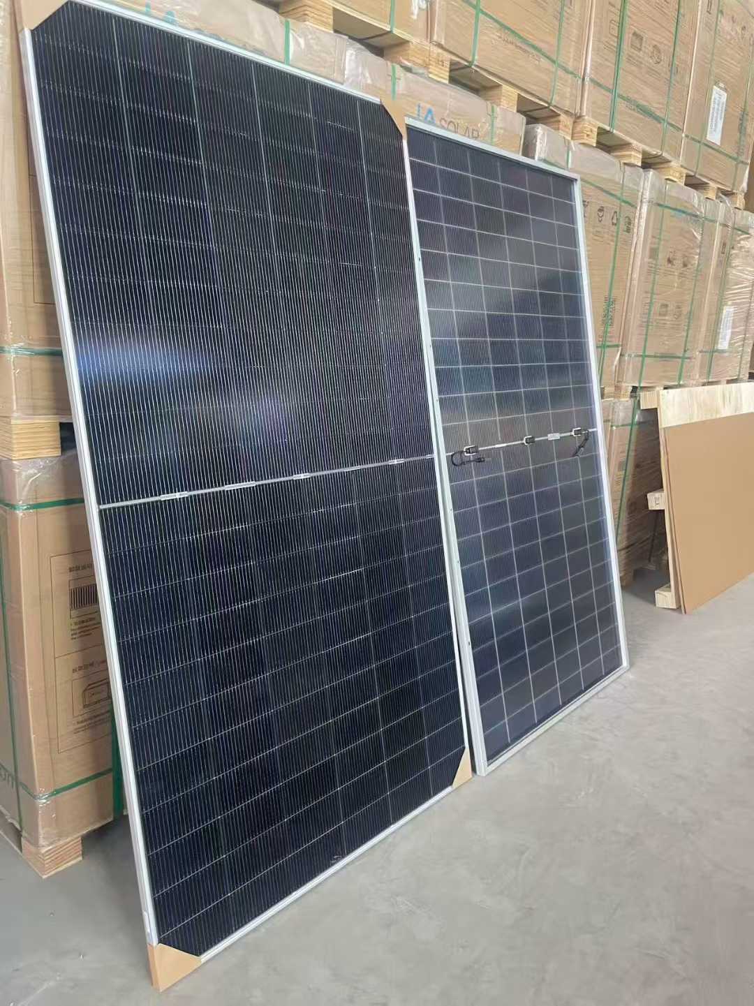 700W 720W 750W 1000W Monocrystalline IBC Bifacial Double-Glass Shingled Solar Panels 23% Efficiency