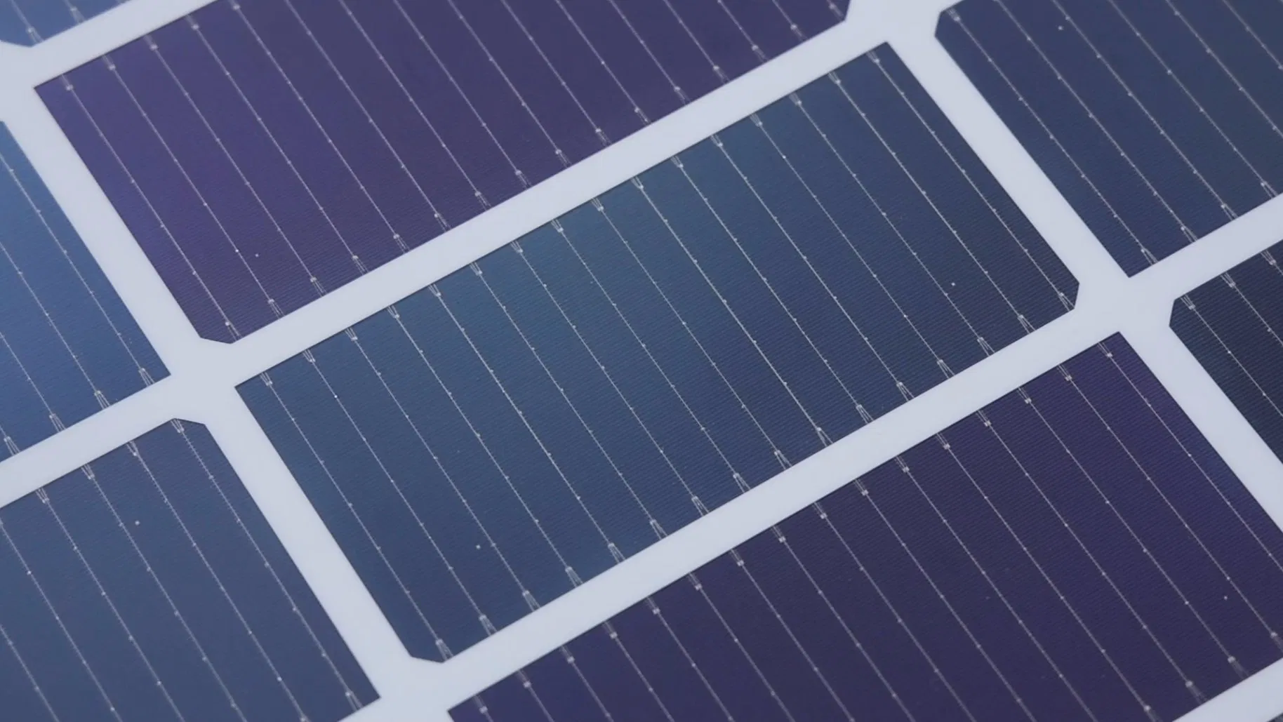 Wholesale Price 182mm Half Cell Mono Solar Panel 540W 545W 550W for Residential
