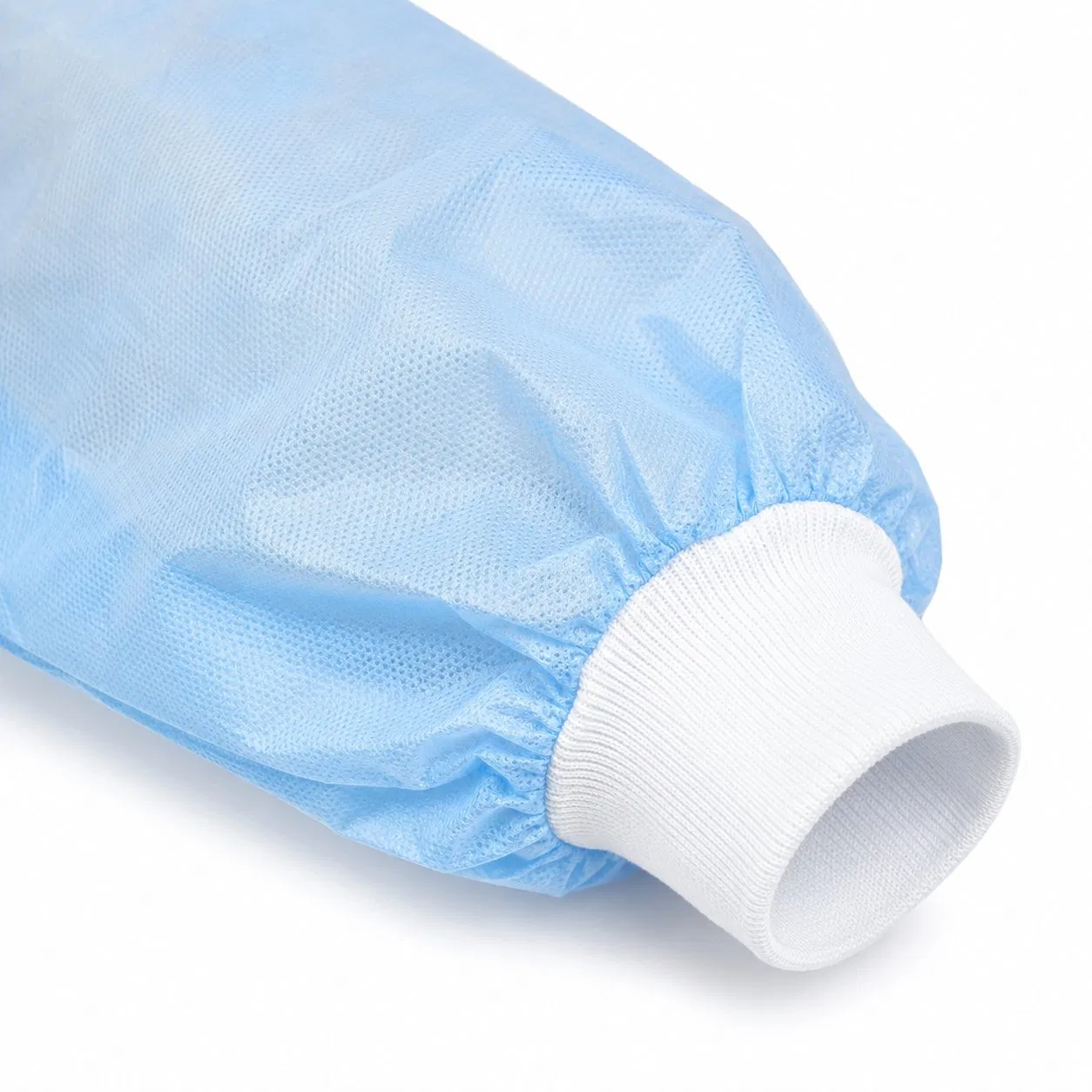 Bata de aislamiento desechable impermeable con diseño de lazo en la parte posterior