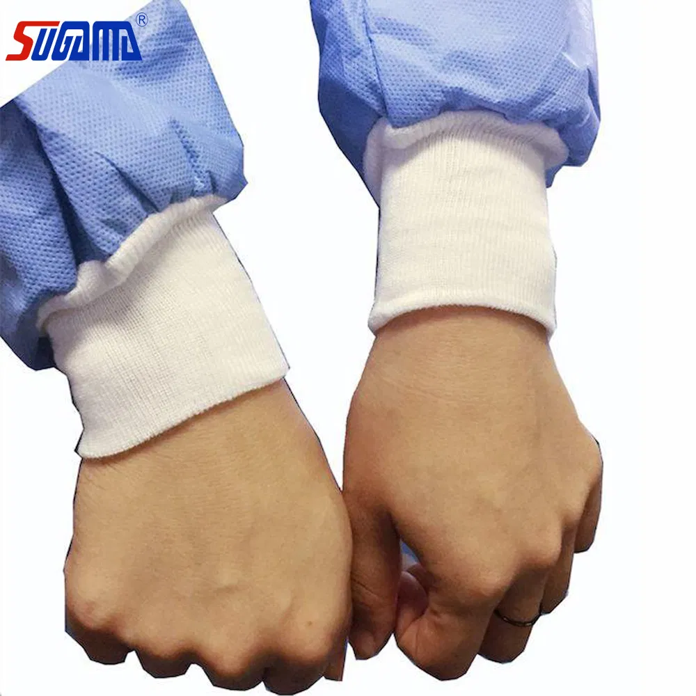 Ropa desechable de PPE al por mayor AAMI Level2 Nivel 3 SMS PP PE con puños de punto, delantal impermeable, bata de aislamiento resistente a fluidos, batas quirúrgicas