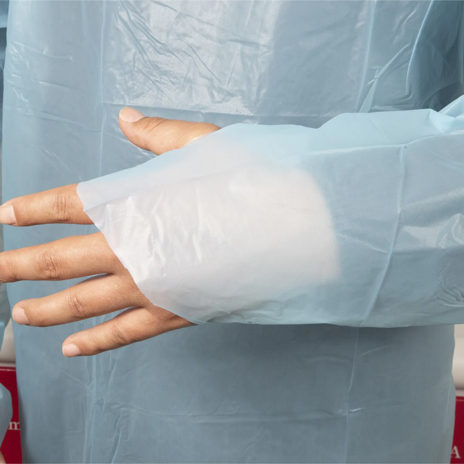 Ropa Protectora Médica Quirúrgica Desechable Nivel AAMI 1 2 3 CPE PE SMS Resistente al Agua Bata de Aislamiento delantal Ropa