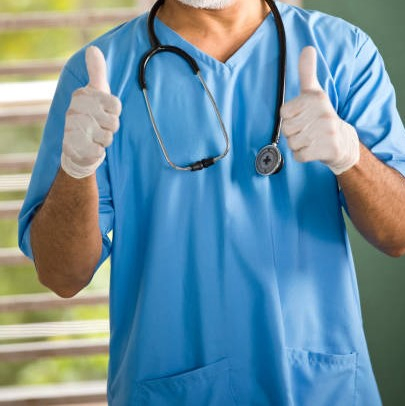 Siny Suministro Desechable Gown Médico Estéril Protector a Precio Económico