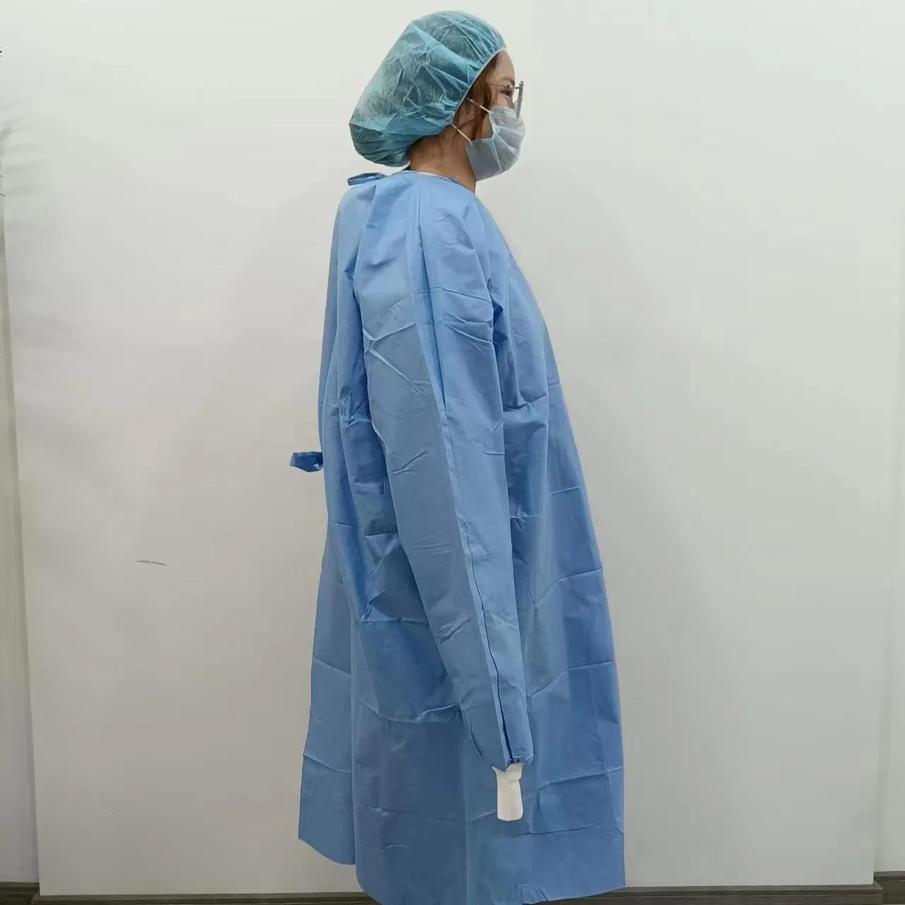 Medical Disposable Gown Waterproof Isolation Gown Materials with PP/SMS/PP+PE
