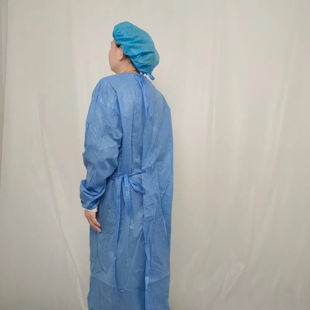 Ropa desechable universal de suministro médico estándar directa de fábrica, bata de aislamiento transpirable y a prueba de polvo, bata quirúrgica con certificación CE