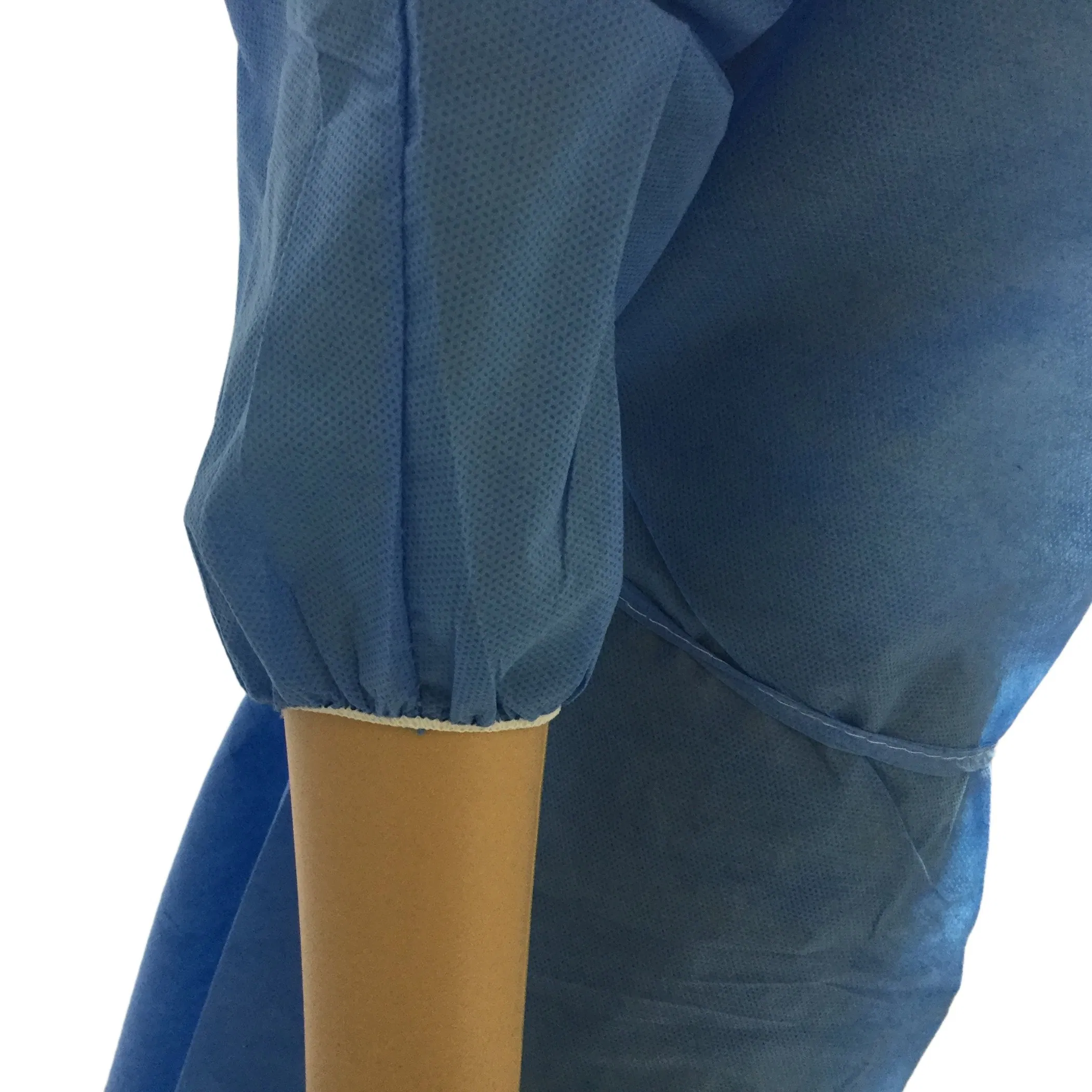 Batas desechables azules resistentes a fluidos SMS con mangas largas y puños de punto, lazos en la cintura y el cuello para uso civil, comercial, médico, dental, de laboratorio y hospitalario