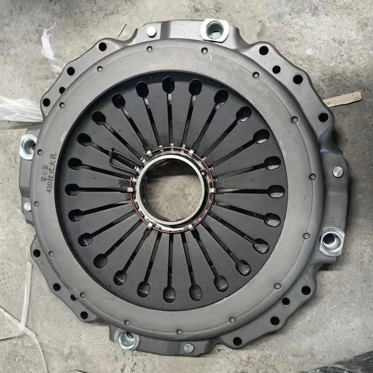 Heavy Duty Truck Clutch Pressure Plate 430mm Clutch Plate for Man Truck