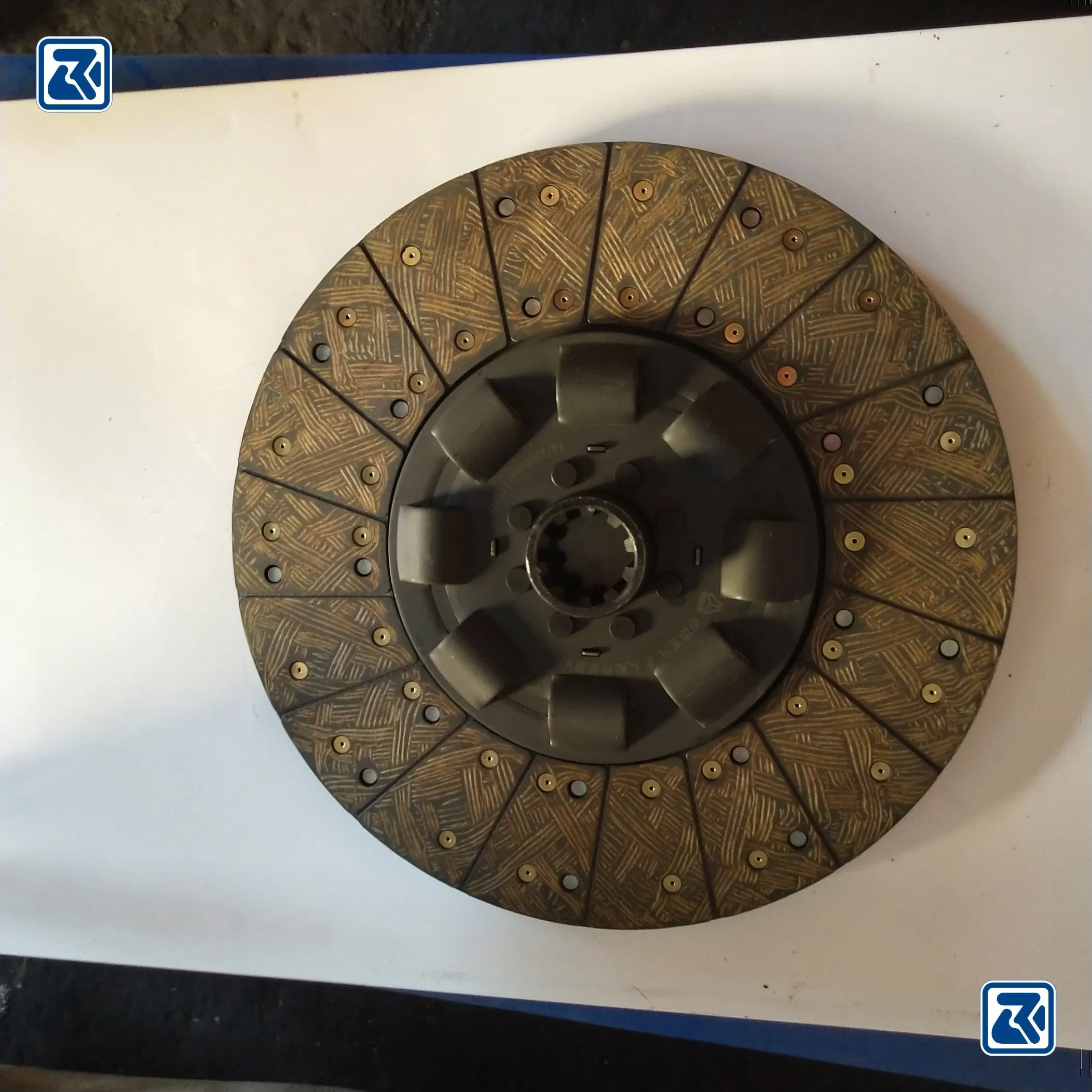 Sinotruk Parts Clutch /Clutch Plate/Disc/Clutch Disc for Tractor Truck