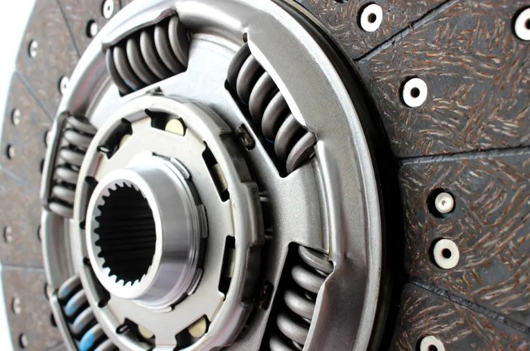 High Performance High Quality Truck Clutch Disc Plate New Auto Part