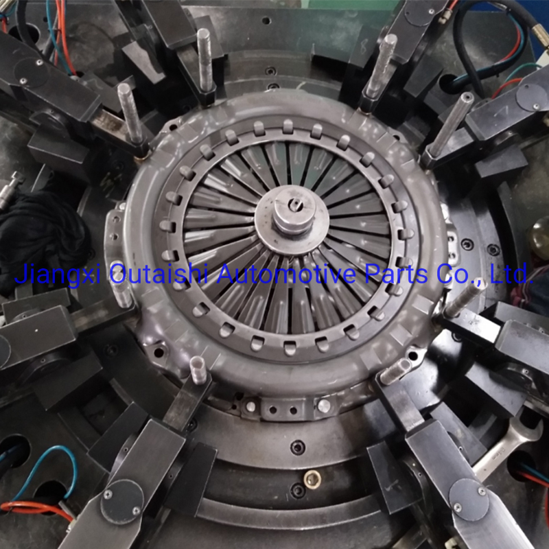 European Quality Tractor Parts Clutch Cover Assembly