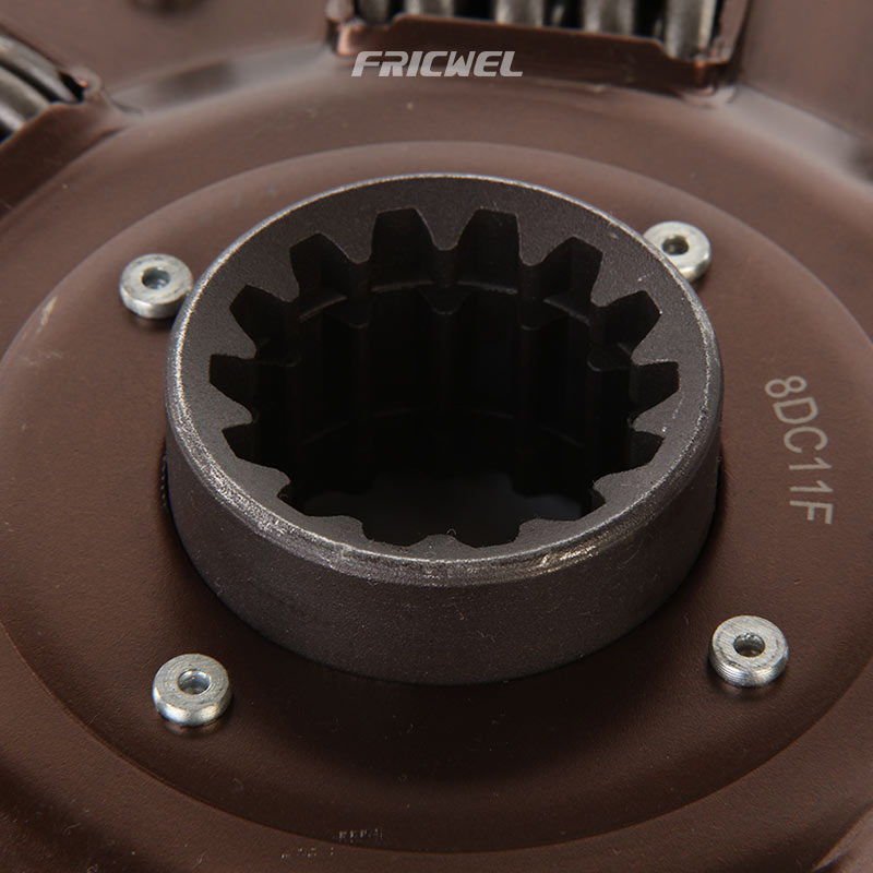 Wholesale Price Automotive Clutch Disc 8DC11f for Mitsubishi Canter