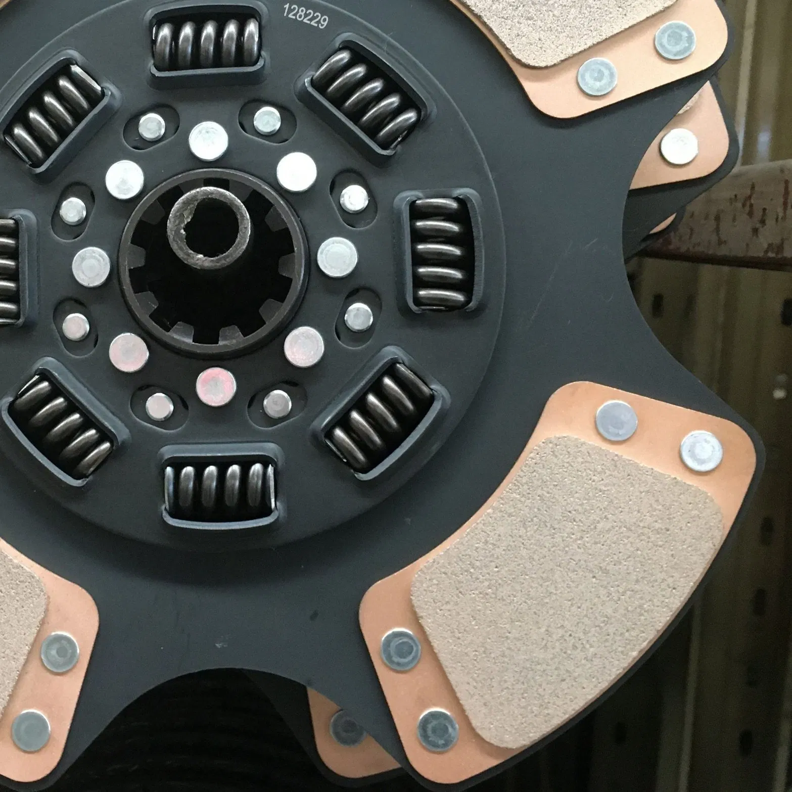 Wholesale OE 128258 American Heavy Duty Truck Ceramic Clutch Friction Plate Disc