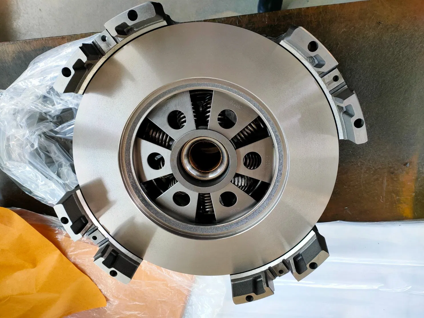 208925 Clutch Disc Cover Pressure Friction Plate Assembly Clutch Kit for American Heavy Truck