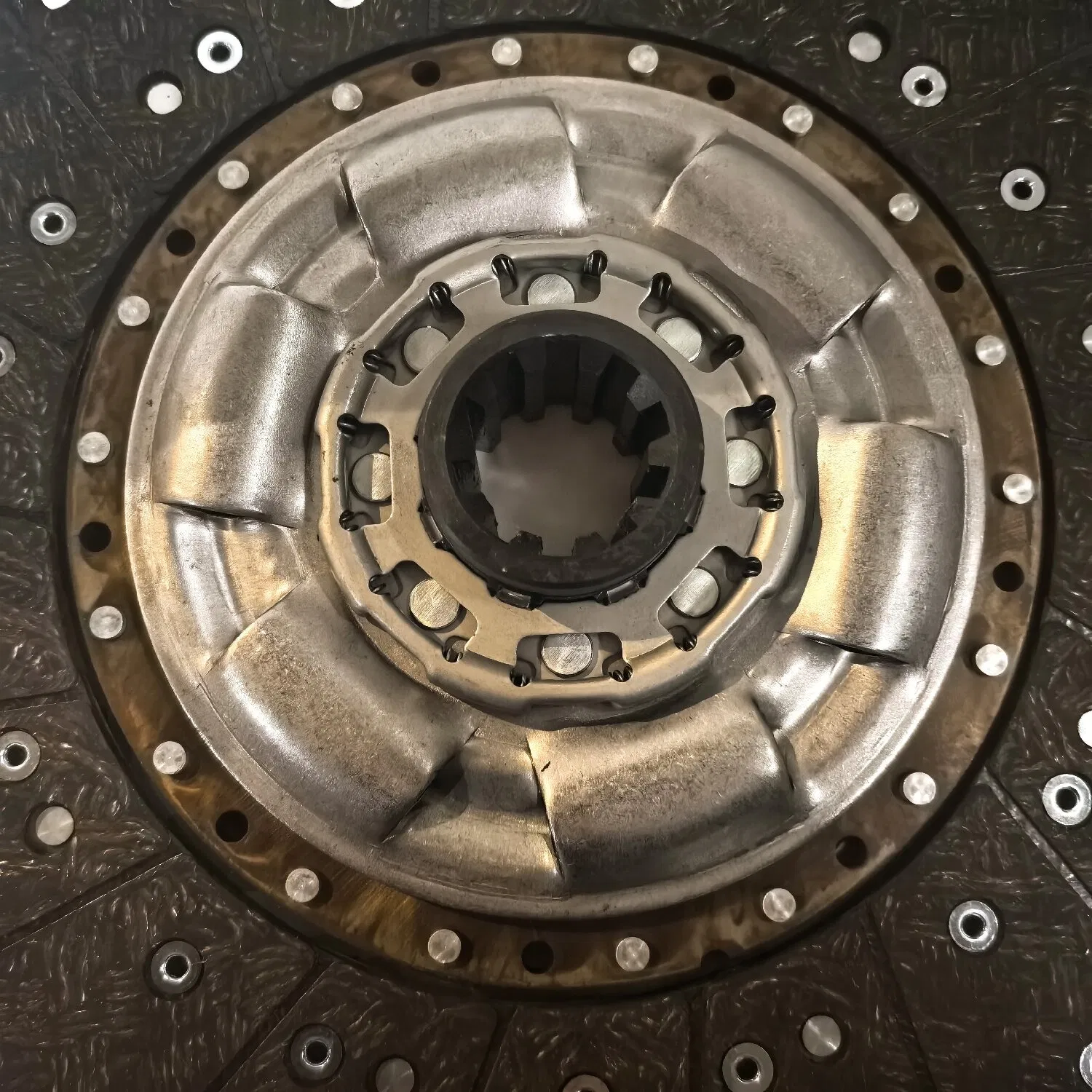 395mm Clutch Driven Plate Kit Assembly - Swosc Spring Wire, 5m Fatigue Cycles, Alloy Steel Hub