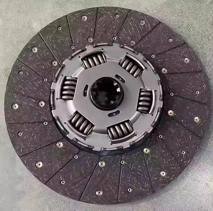 Clutch Pressure Plate, Clutch Disc Wg9921160800 for HOWO