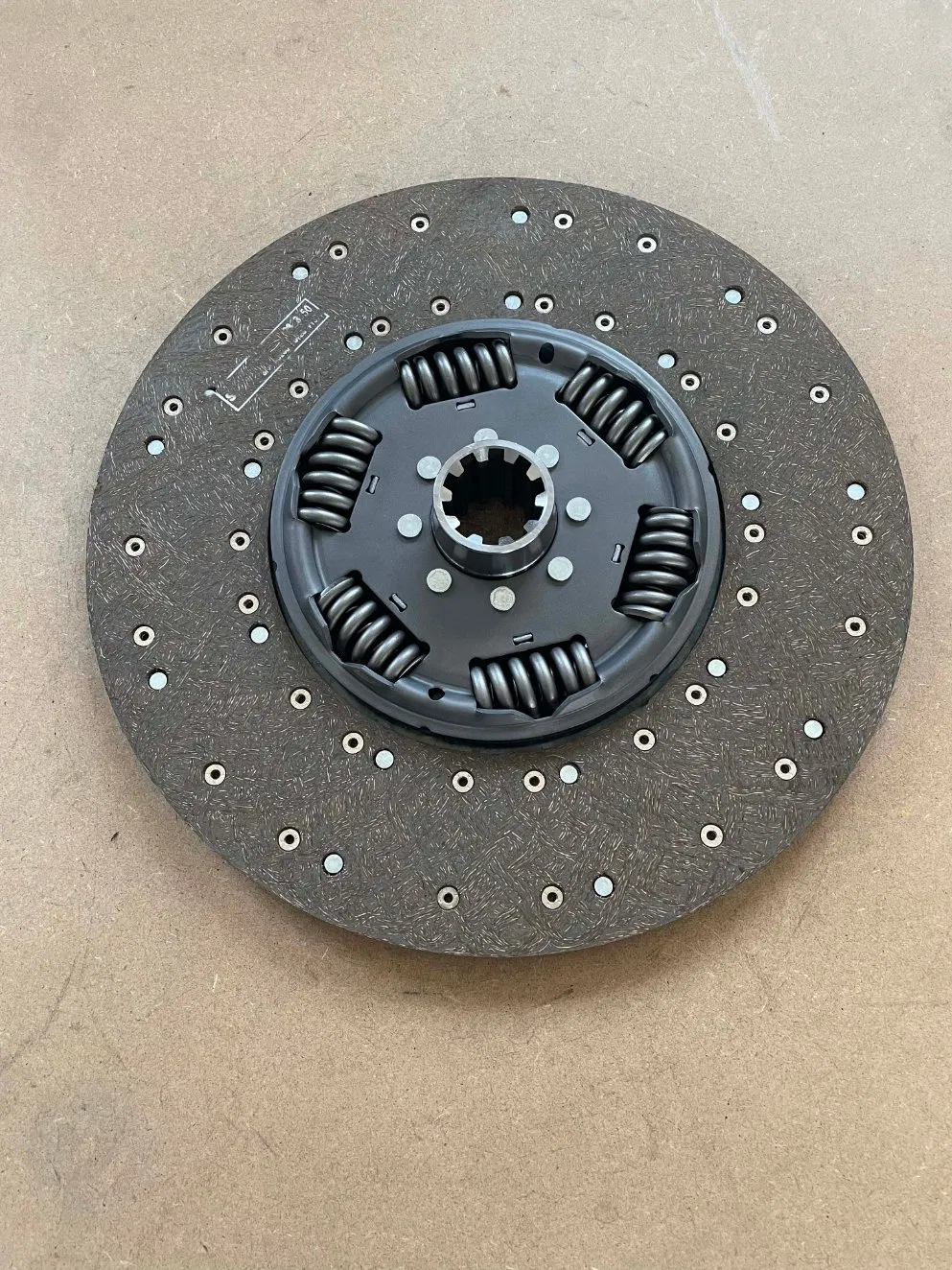 Truck Clutch Disc Kit Truck Transmission Parts Clutch Disc Assy for Mercedes Benz Parts OE 1878000206 Automotive Spare Parts Auto Clutch Components