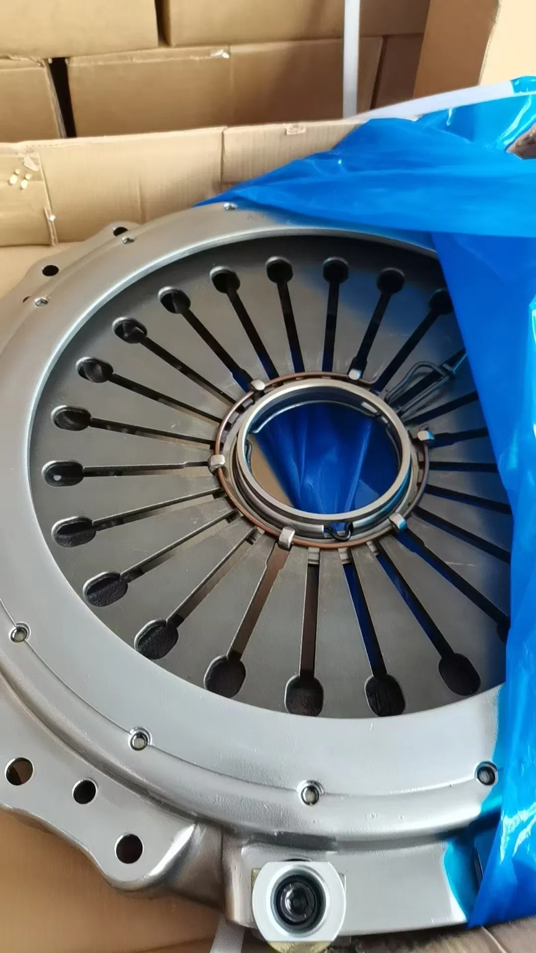 High-Quality, High-Performance Heavy-Duty Truck Clutch Pressure Plate