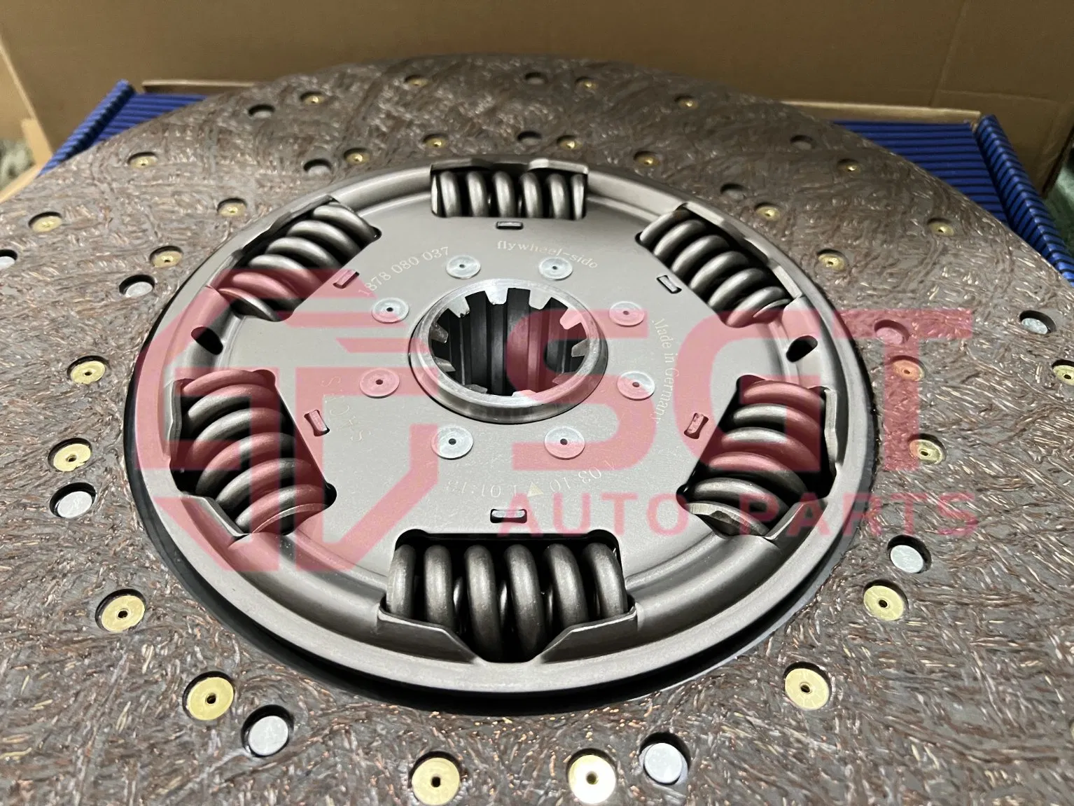 1878 080 037 Auto Spare Parts Clutch Plate for Mercedez-Benz Heavy Duty Truck 1878080037