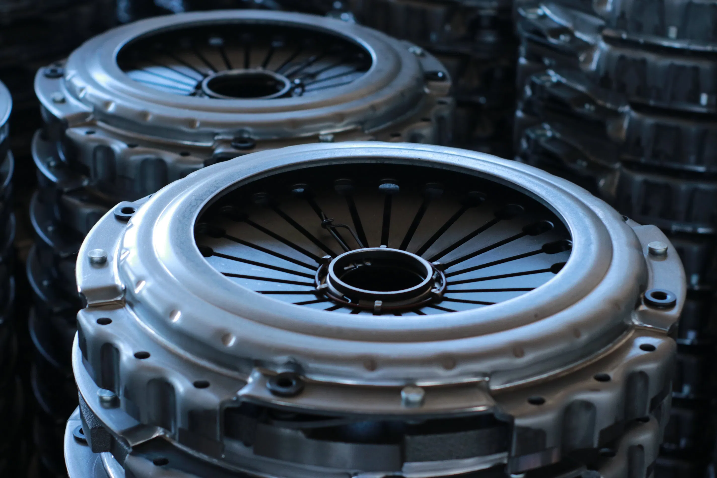 3483030032 Factory Wholesale Clutch Cover Clutch Pressure Plate for Actros Truck