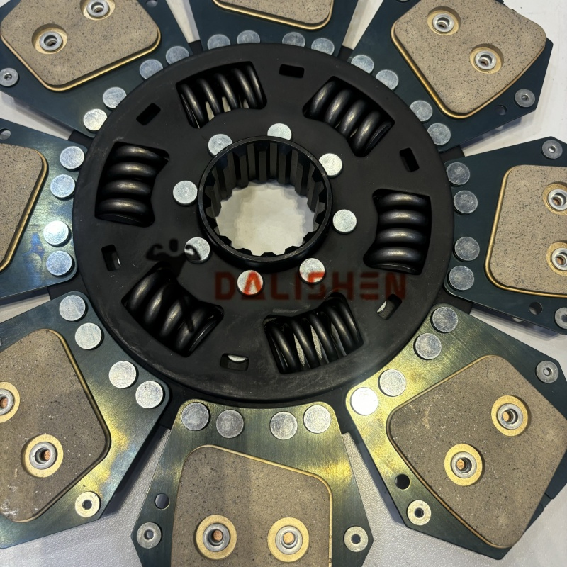 Double Plate Clutch Disc with Tractor Auto Parts Truck Accessories