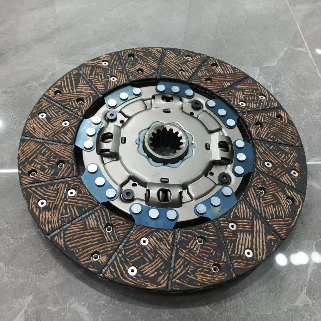 Low Price Truck Clutch Kit Me515796 Clutch Disc Plate Cover for Mitsubishi Canter Fuso