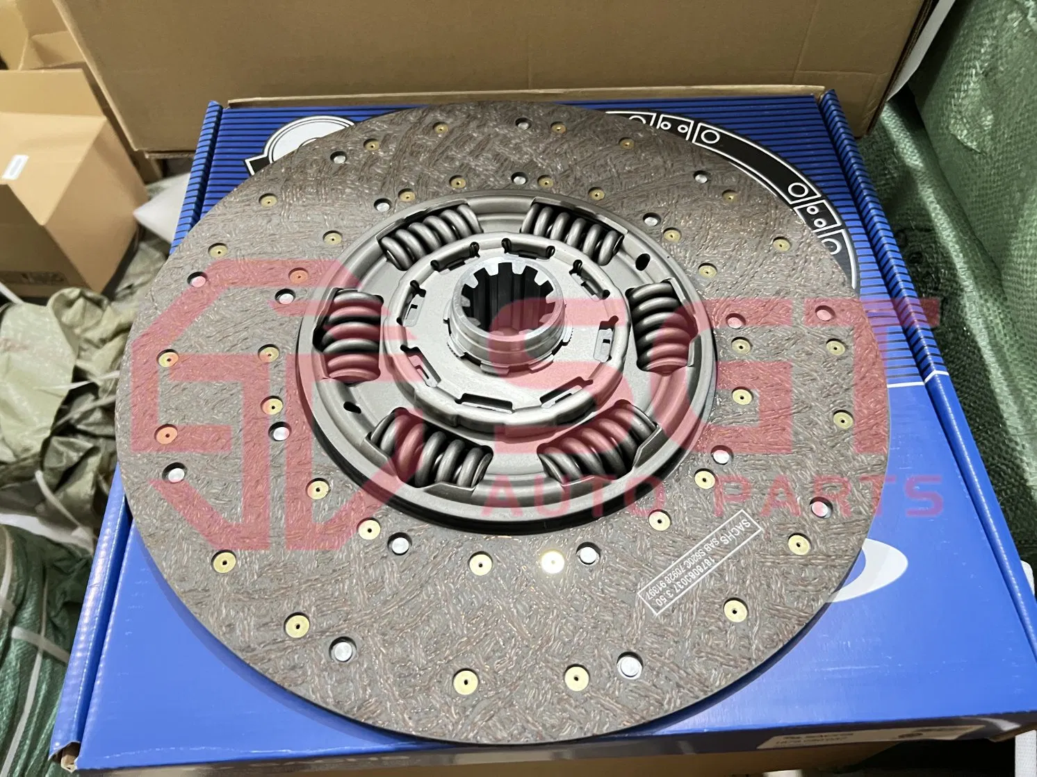 1878 080 037 Auto Spare Parts Clutch Plate for Mercedez-Benz Heavy Duty Truck 1878080037
