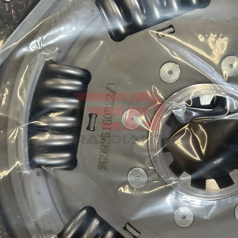 Sinotruk Sitrak Clutch Plate Wg9925160822/1 for Sinotruk HOWO Sitrak C5h/C7h/C9h Truck Transmission Spare Parts