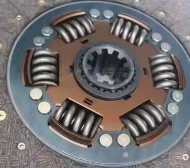 Clutch Pressure Plate, Clutch Disc Wg9921160800 for HOWO