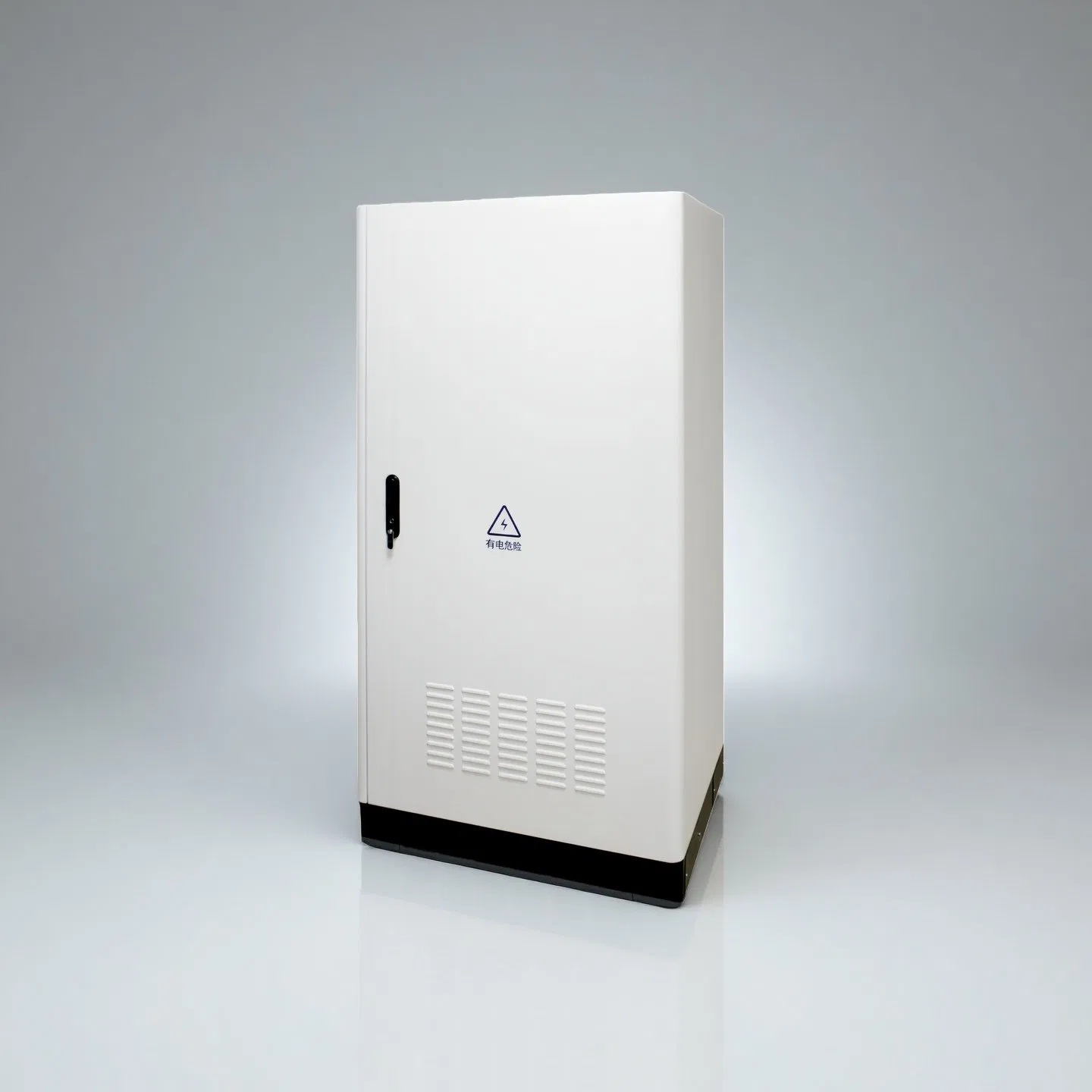 نظام الطاقة الشمسية الهجينة المحمولة الكاملة 5kw للمنازل خارج الشبكة في الصين