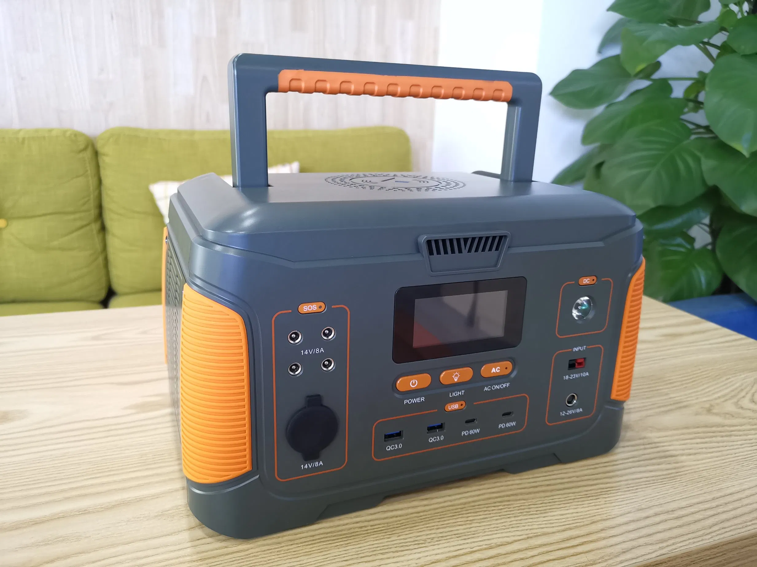 محطة طاقة شمسية ذكية عالية السعة 500W مولد طاقة محمول قابل لإعادة الشحن