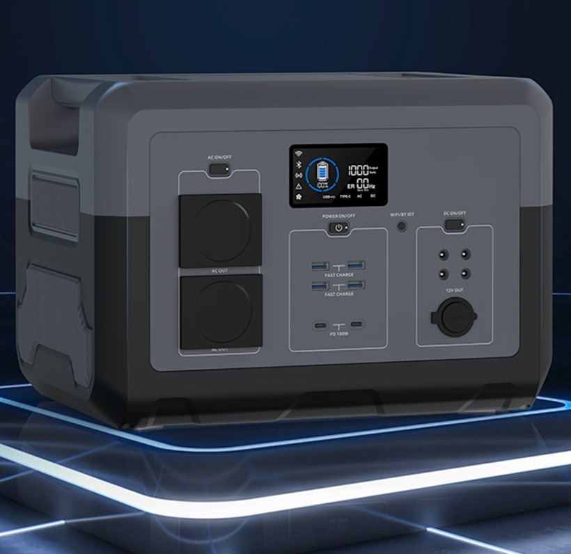 1800W محطة طاقة شمسية محمولة مع قابس أمريكي محطة طاقة بطارية شمسية للتخييم مصدر طاقة محمول خارجي 110V