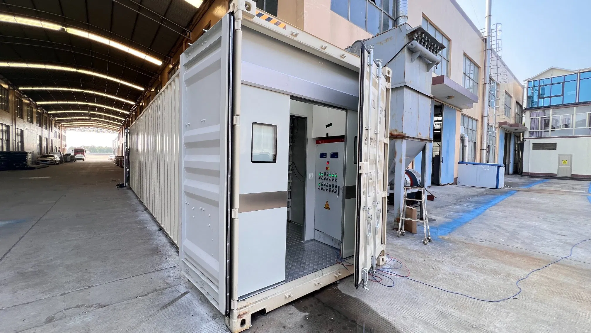 Agg Indoor Vertical Grow System Hydroponic Aeroponic Container Farm for Green Herbs Strawberries Tall Plants Indoor Vertical Grow