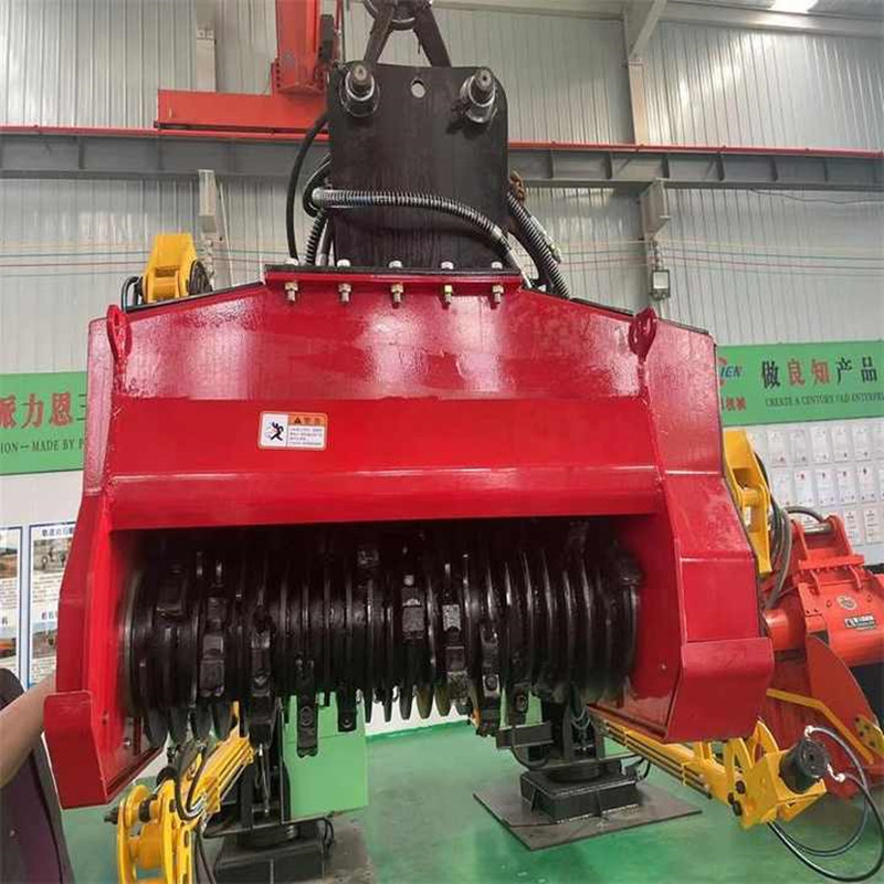 Hydraulic Excavator Attachments 20ton Land Clearing Machine Forestry Mulcher