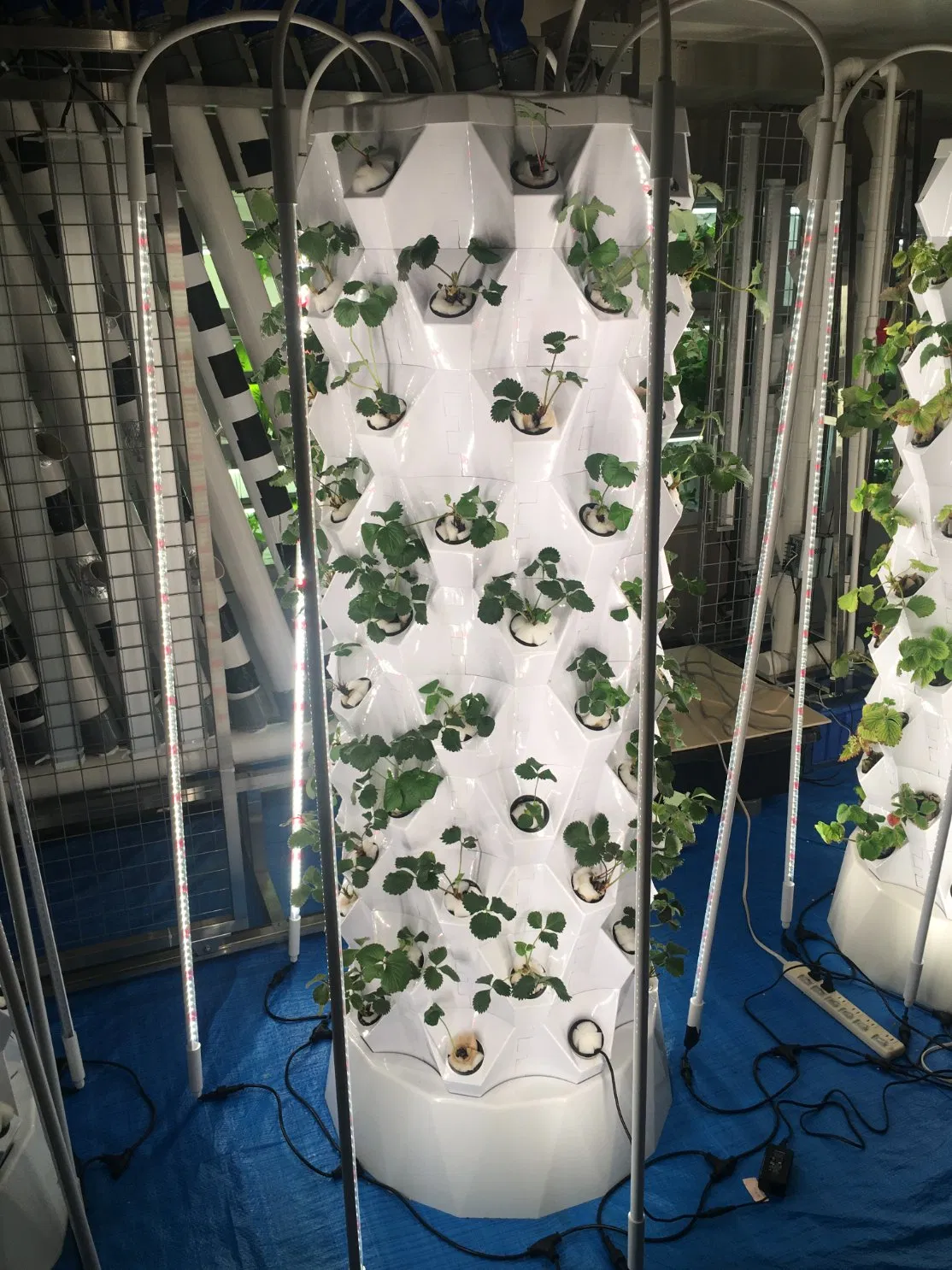 Agg Hot Sale in North American 13 Layer 52 Pots Greenhouse Vertical Tower Garden Hydroponic Grow Systems with Pump for Herbs