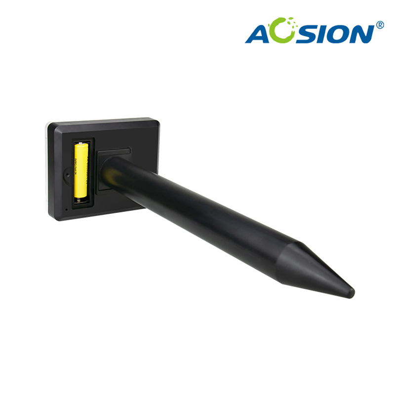 Eco-Friendly Solar Snake Repellent Pest Control for Safe Garden Environments