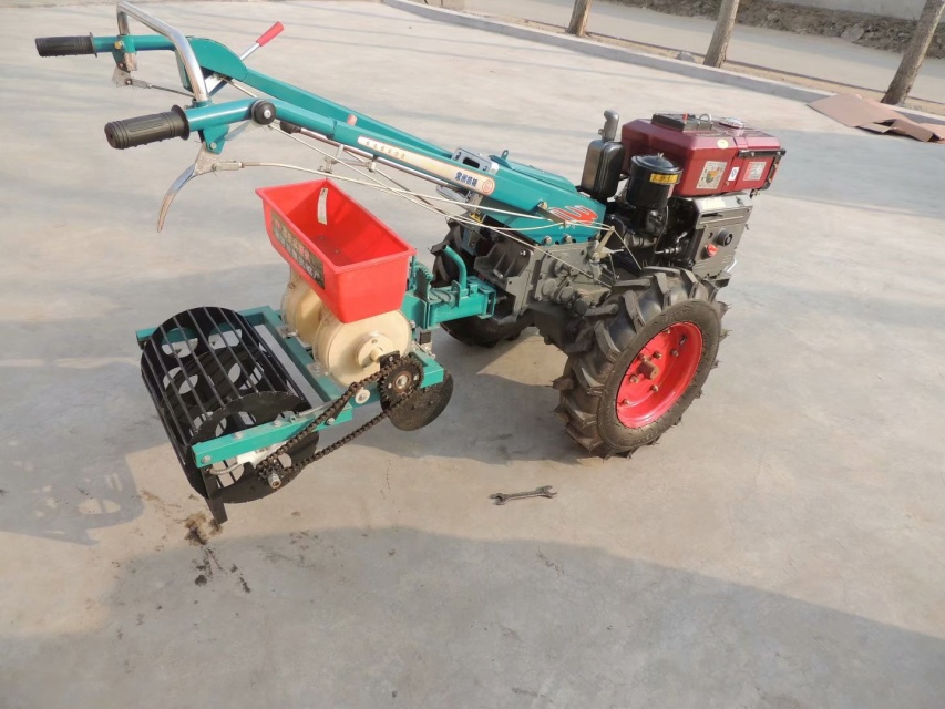 Walking Tractor Miwell 18HP Hand Walking Agricultural Tractor with Rotavator