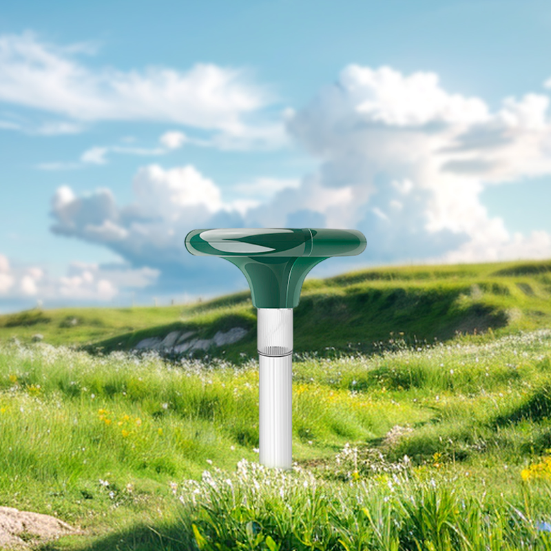 Hot Selling Ultrasonic Rodent Pest Control Repellent with Solar Garden Light