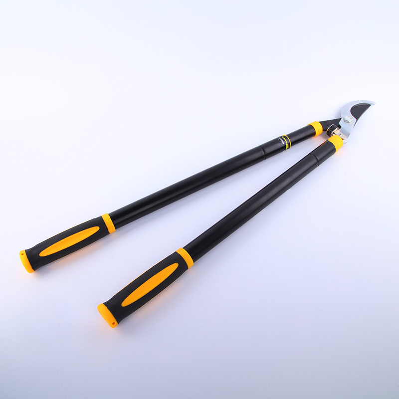 Long Handled Garden Tool for Pruning and Trimming