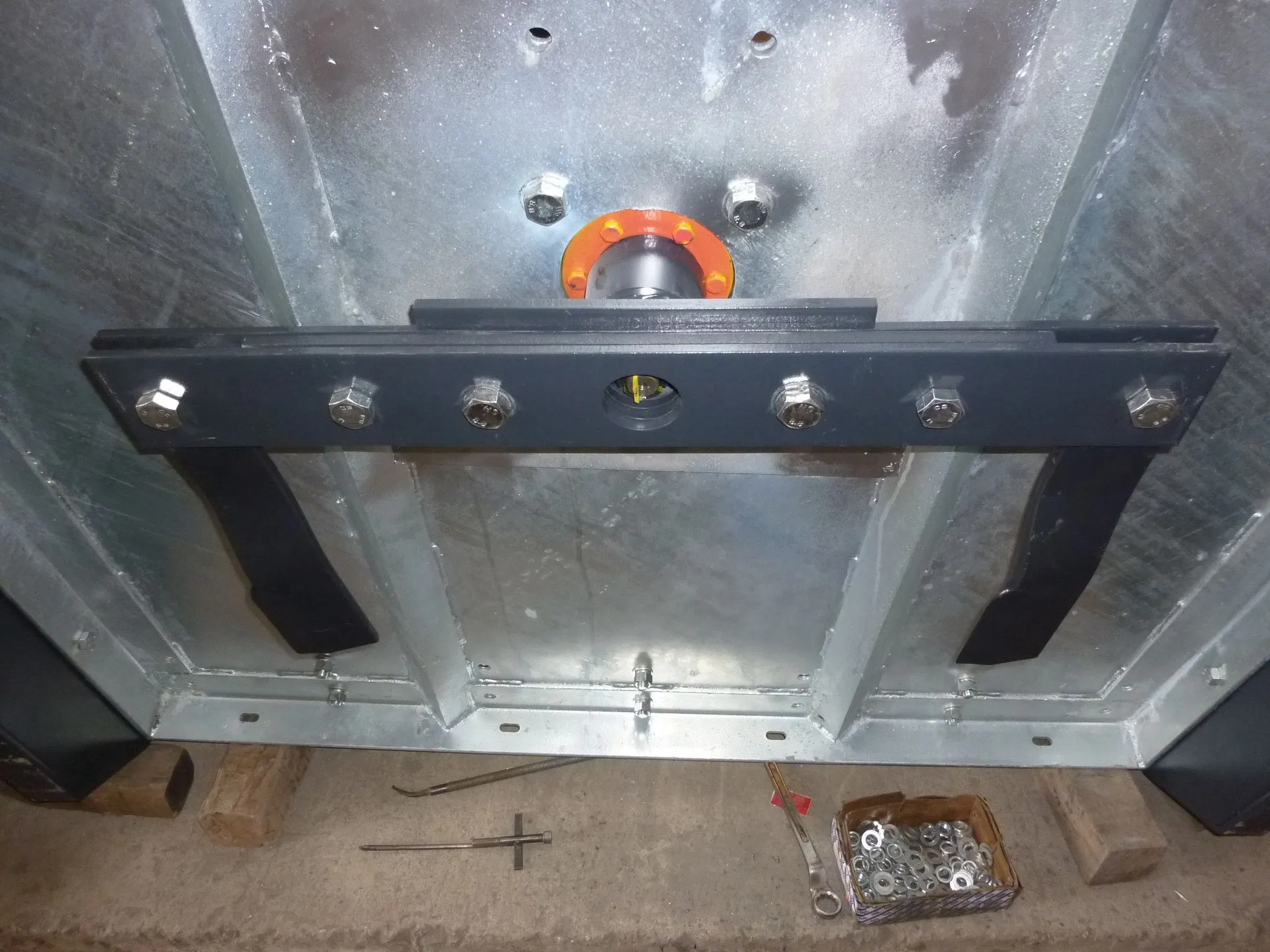 High-Carbon Steel Tractor Lawn Mower Slasher Blade Spare Parts Attachment Universal Fit for Flail Mower, Grass Cutter Weeding Machine, Agricultural Weeder