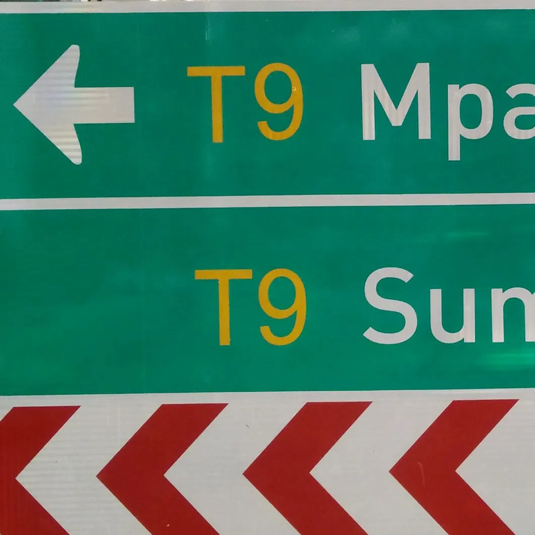 High Reflective Road Signages Made of Reflective Sheet and Alumium Plate