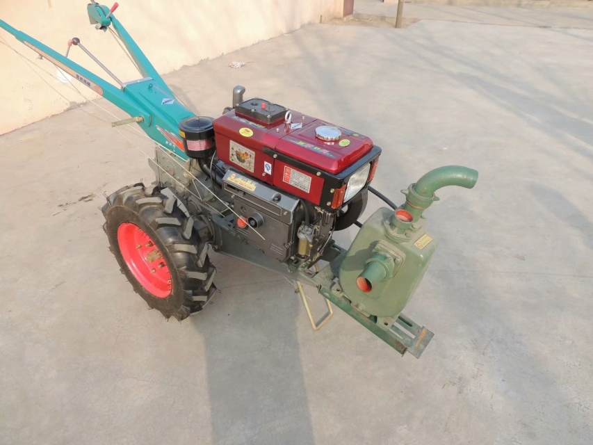 22HP Hand Walking Tractor Peanuts Accessories Walking Tractor Pump Harvester