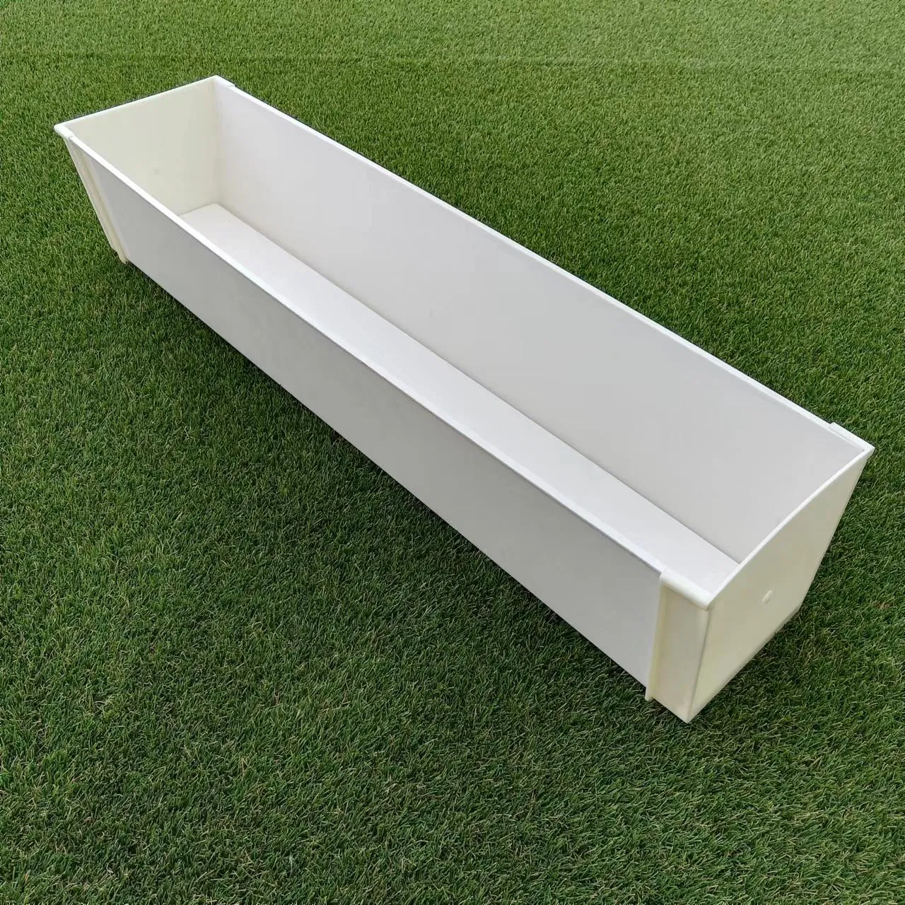 Aquaponics Hydroponic Farms Gardening Vertical System Nft PVC Tray System Nft Strawberry Channel Hydroponic Greenhouse Equipment