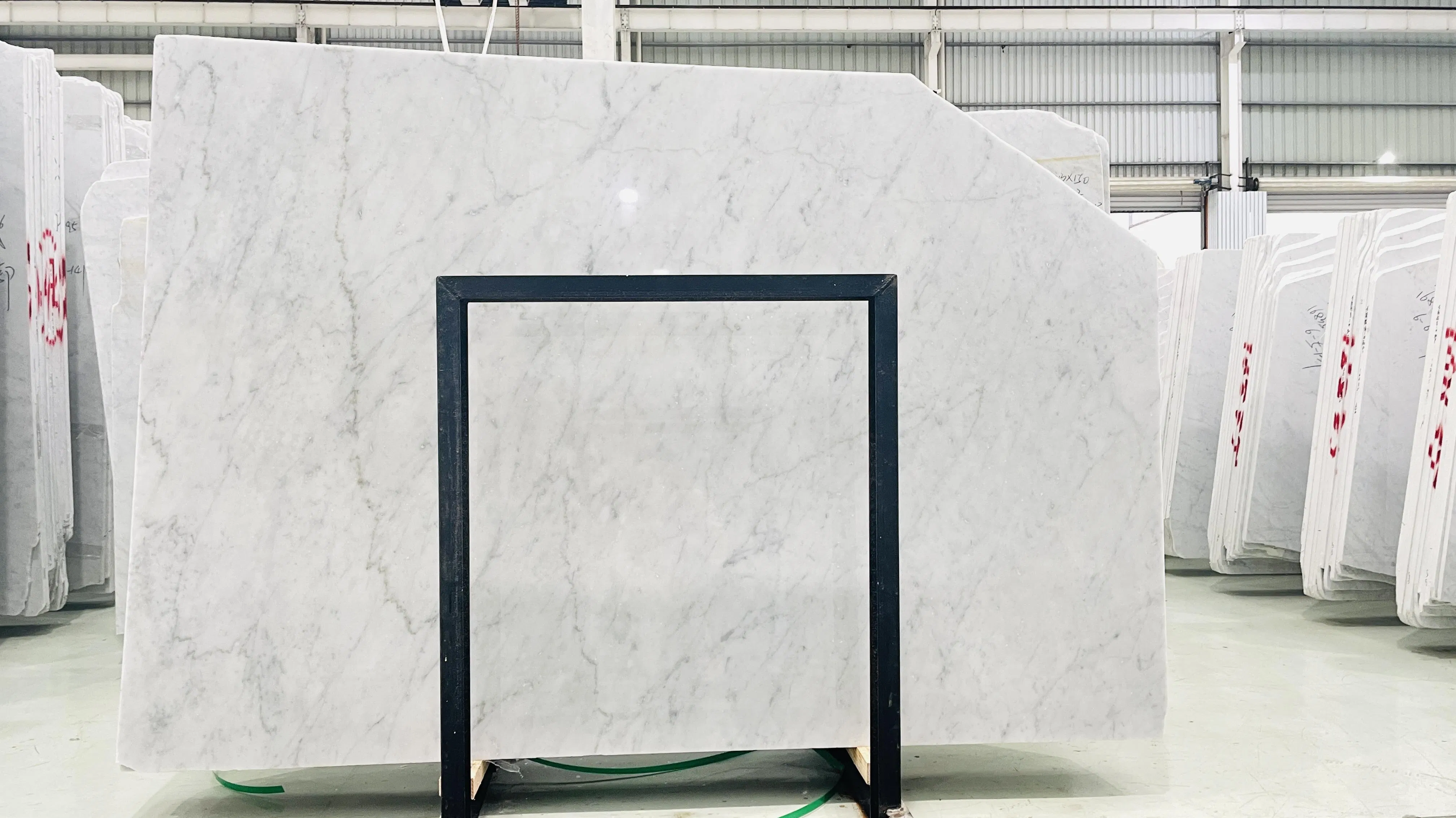 Low Mog 60*60cmultra Thin Carrara Grey Flexible Marble Tile Decorative Natural Marble Slab Tile for Wall Panel