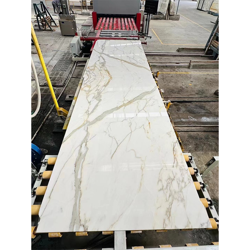 Natural Stone Polished/Honed Oriental Calacatta White/Grey/Gold Marble for Floor/Wall Slabs/Tiles/Countertops/Stairs/Sills/Column/Mosaic Interiors Decoration