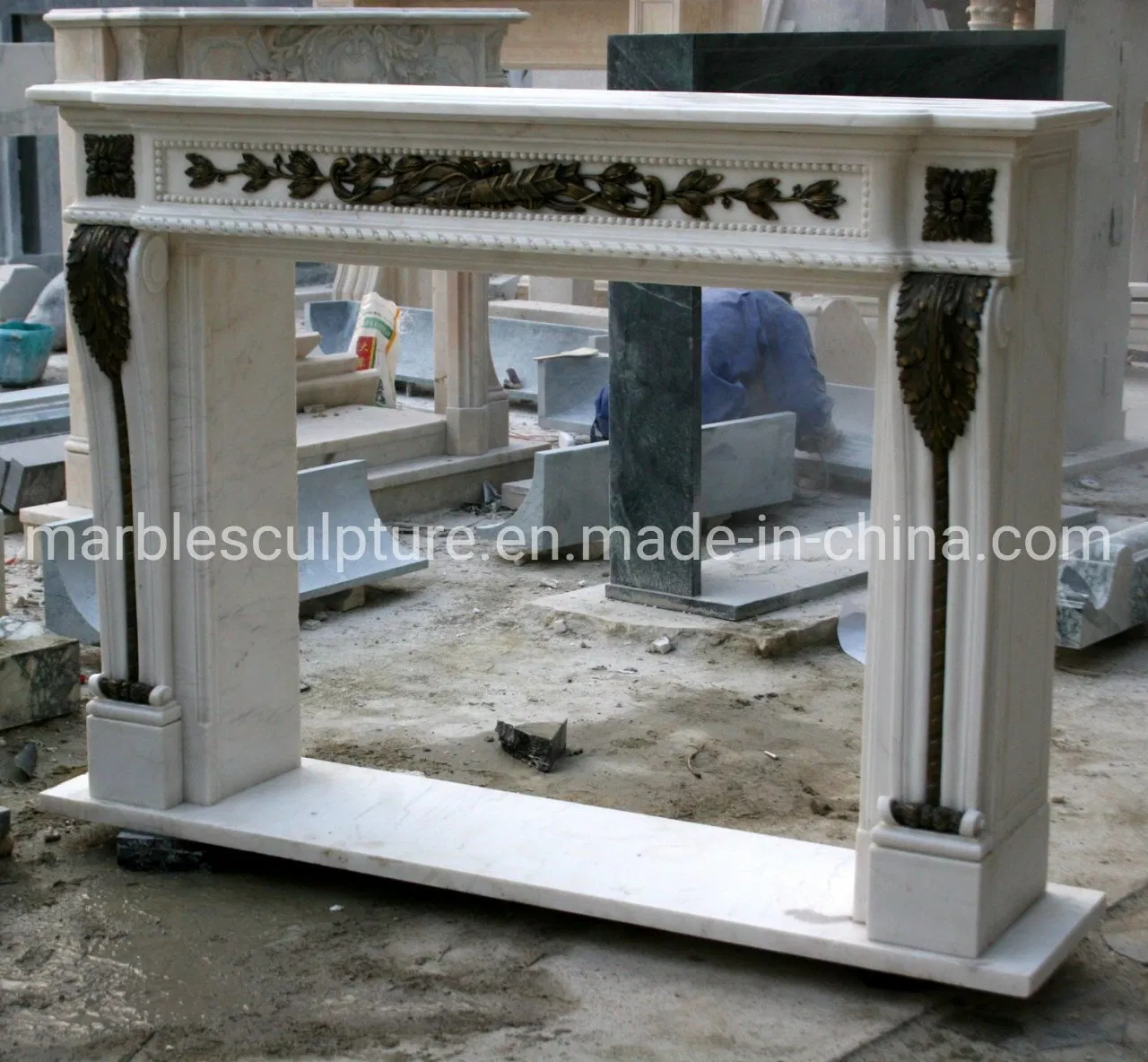 Hand Carved Arched White Marble Fireplace Natural Stone Mantel with Column Pillar (SYMF-241)