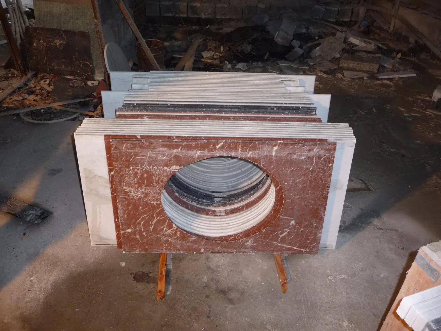 Roso/Rojo/Alicante Cheap Red Marble Tiles/Slabs Kitchen Countertops Staircase Stairs/Treads