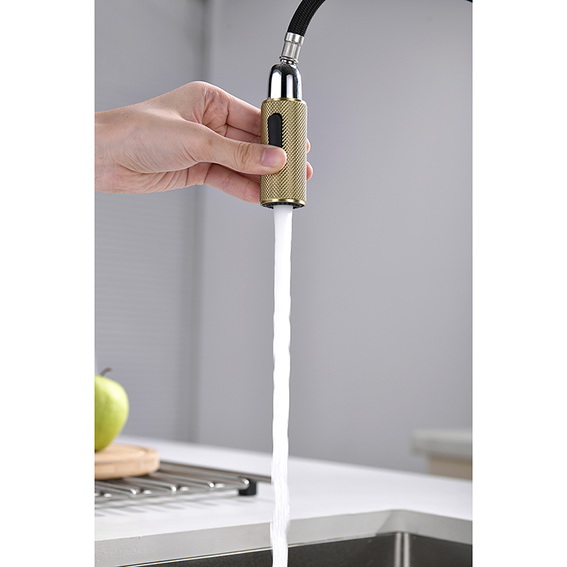 Cupc Certified High Quality Brass Pull Down Rose Gold/Black Kitchen Tap Faucet