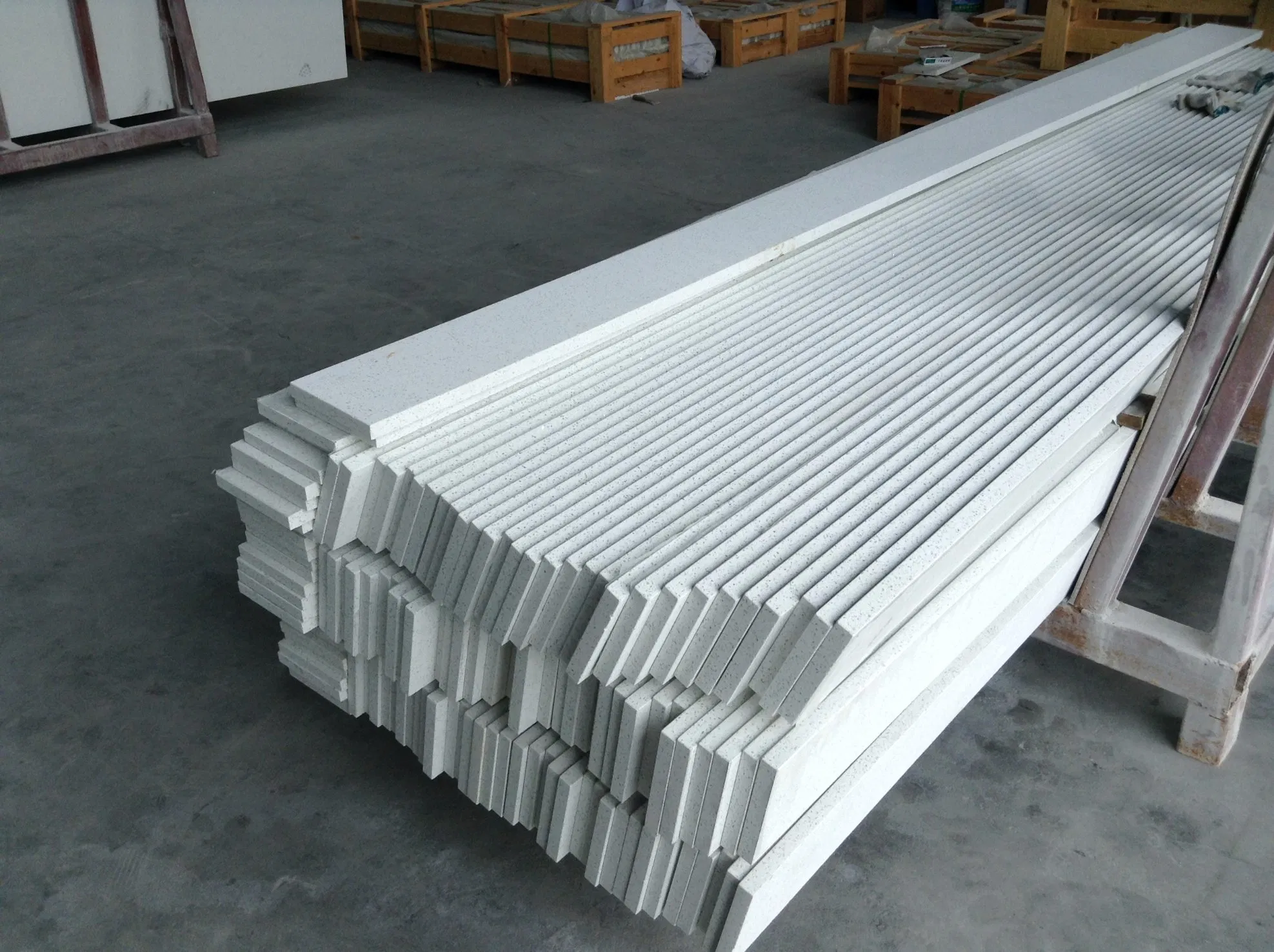 Quartz Backsplash for Kitchen