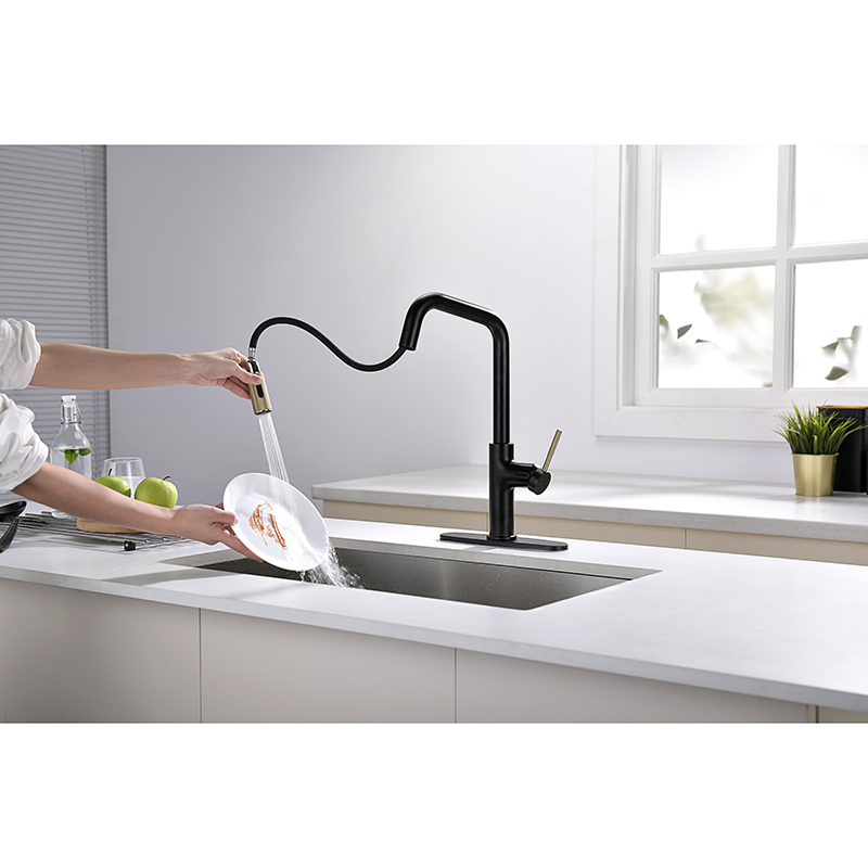 Cupc Certified High Quality Brass Pull Down Rose Gold/Black Kitchen Tap Faucet