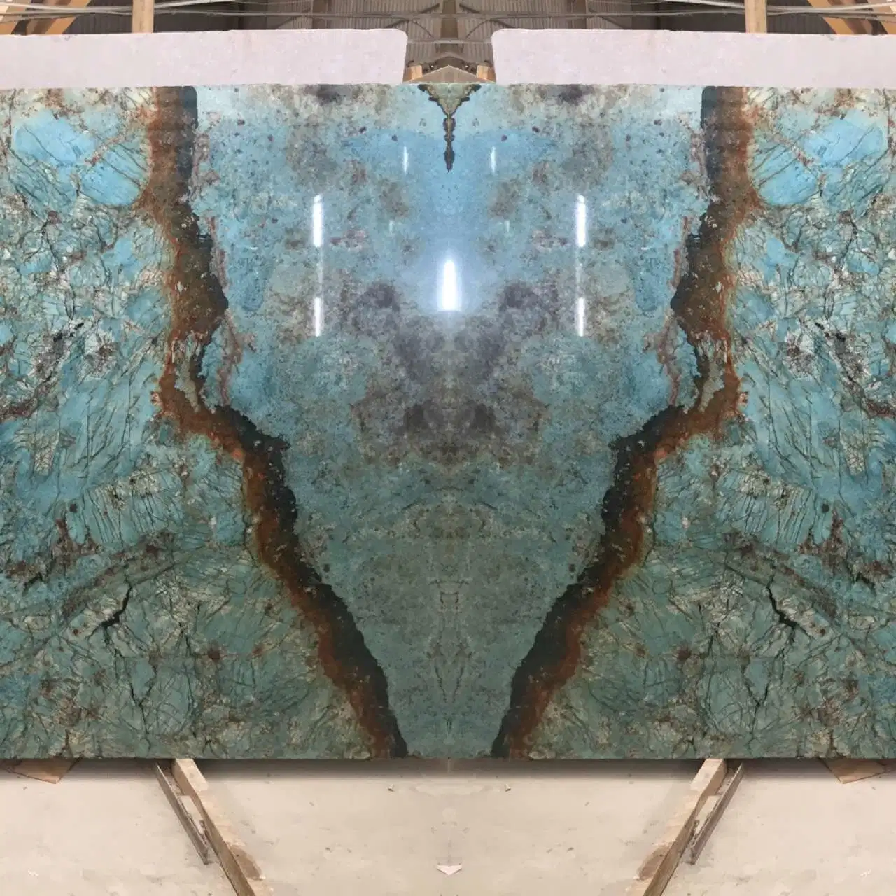 Natural Building Material Bookmatch Green/Blue Marble for Luxury Special Designs